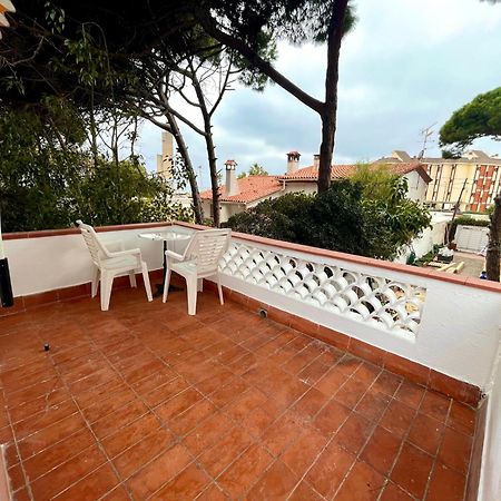 Nuevos Apartamentos Frente Al Mar Y A La Playa Кастельдефельс Экстерьер фото